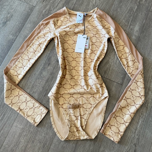 Puma Tops - FINAL SALE💐 PUMA All-Over Patterned Long-Sleeved Bodysuit